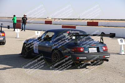 media/Nov-11-2023-GTA Finals Buttonwillow (Sat) [[117180e161]]/Group 3/Grids/